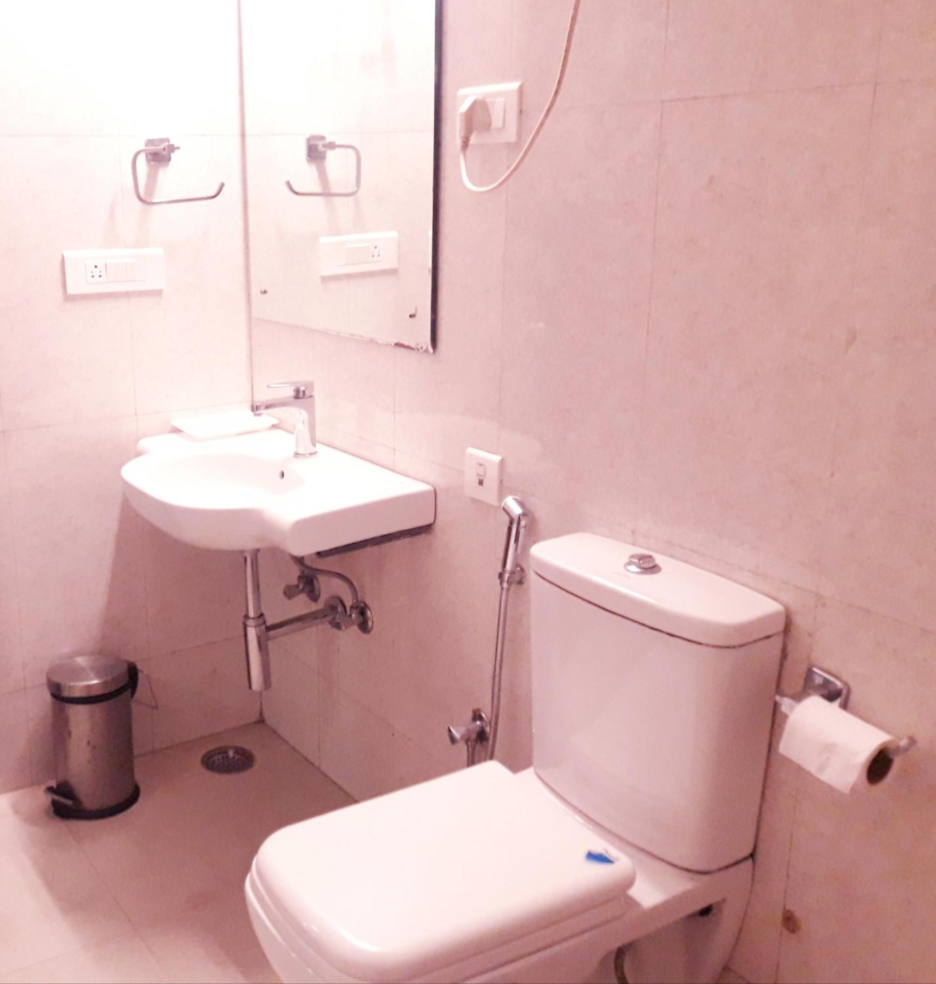 The Golden Crest Hotel Gangtok Room photo