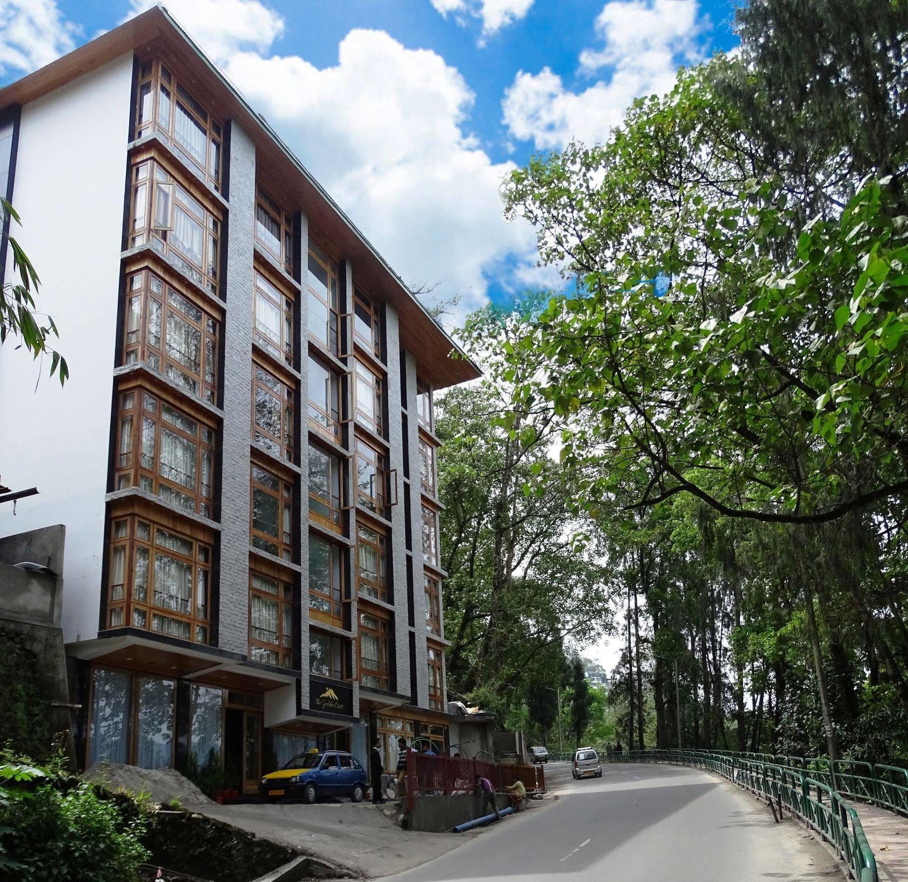 The Golden Crest Hotel Gangtok Exterior photo