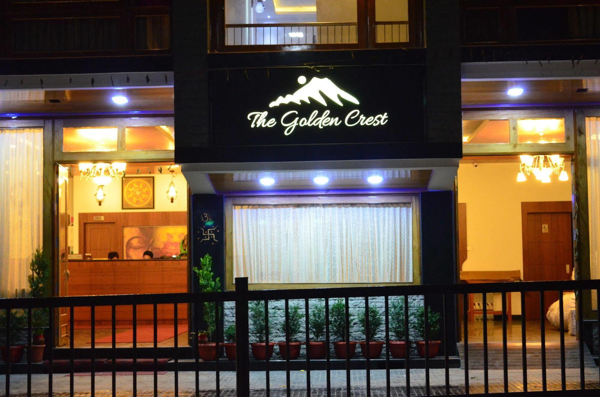 The Golden Crest Hotel Gangtok Exterior photo