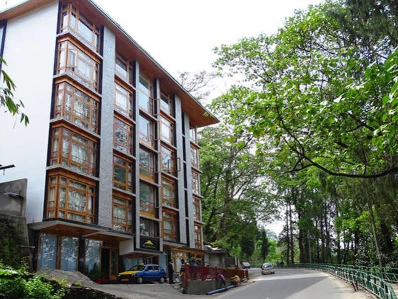 The Golden Crest Hotel Gangtok Exterior photo