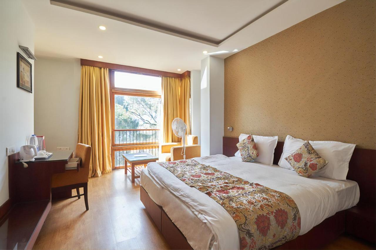 The Golden Crest Hotel Gangtok Exterior photo